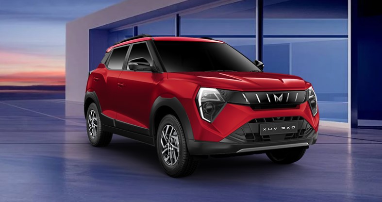 Mahindra XUV 3XO REVX वेरिएंट्स की कीमत