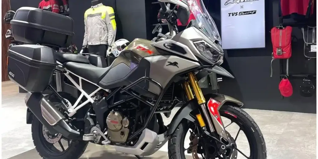 TVS Apache RTX 300