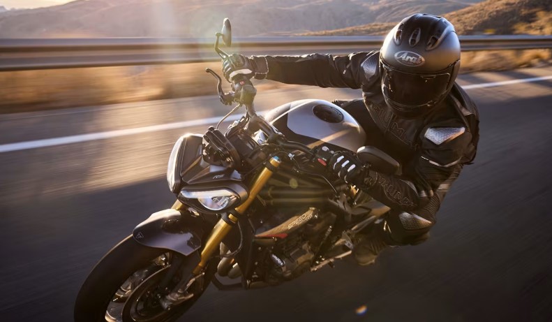 Triumph Speed Triple 1200 RS
