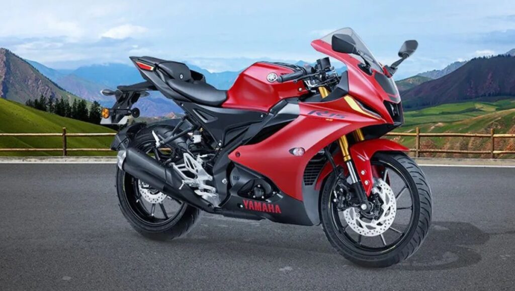 Yamaha R15 V4