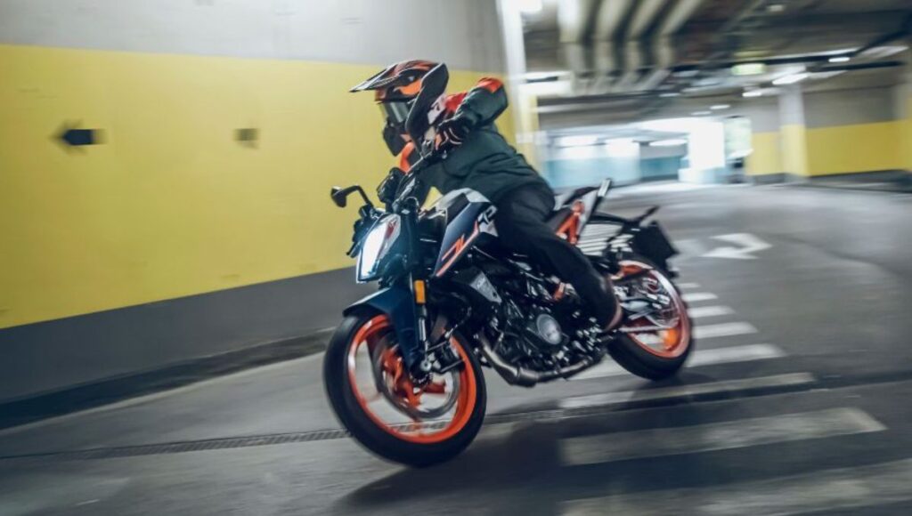 KTM 160 Duke